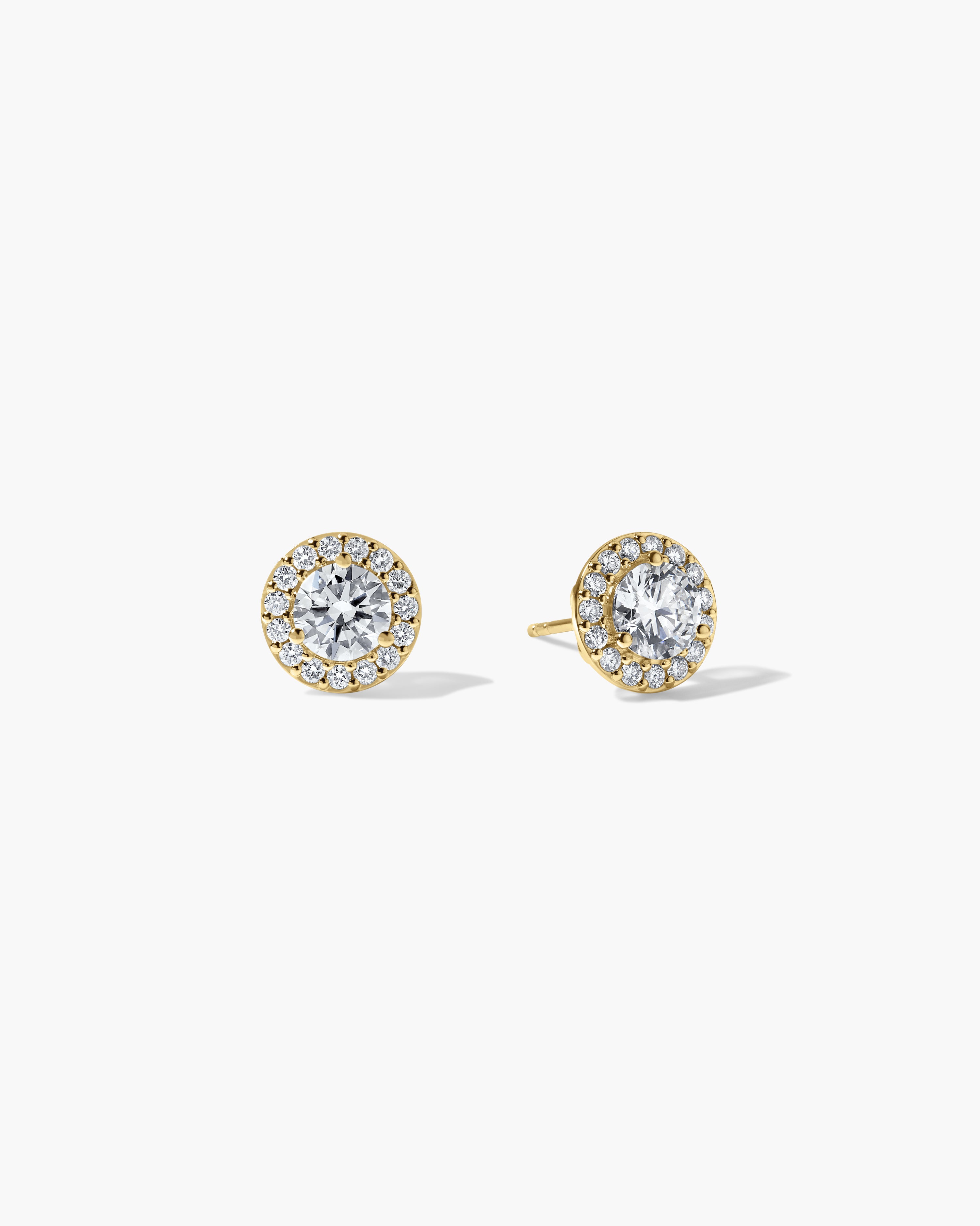 Jane Everyday™ Halo Comfort Studs™