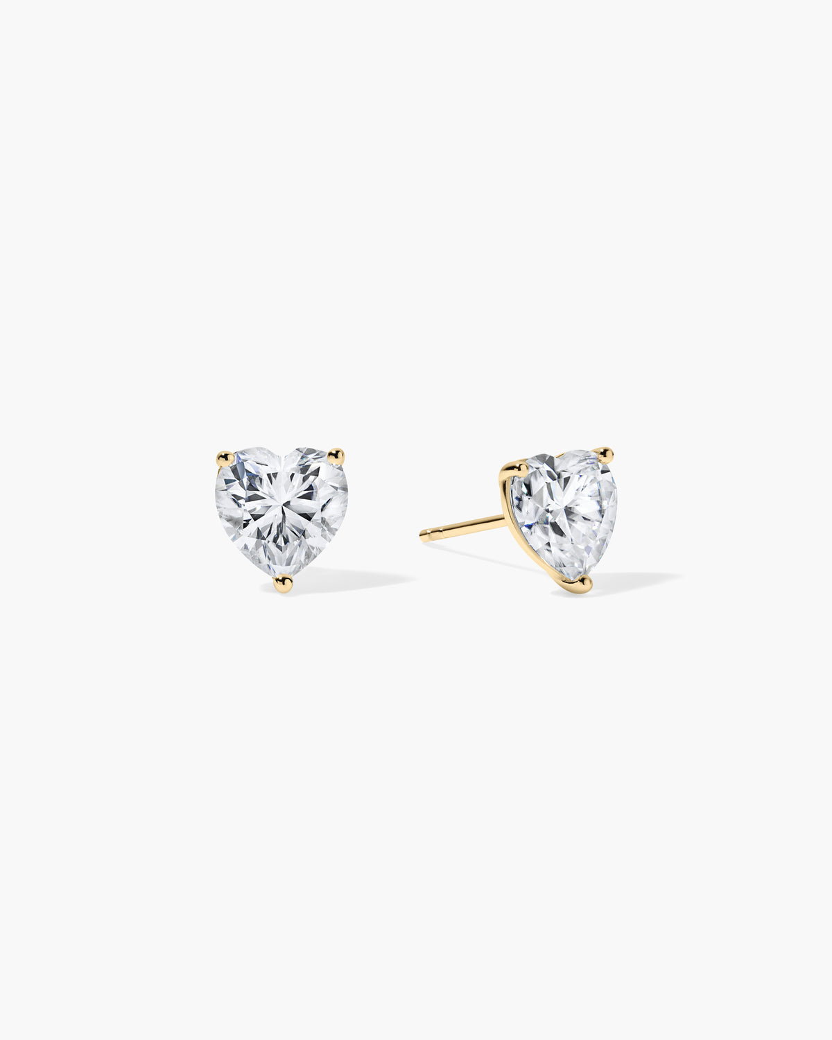 Jane Everyday™ Heart Comfort Studs™