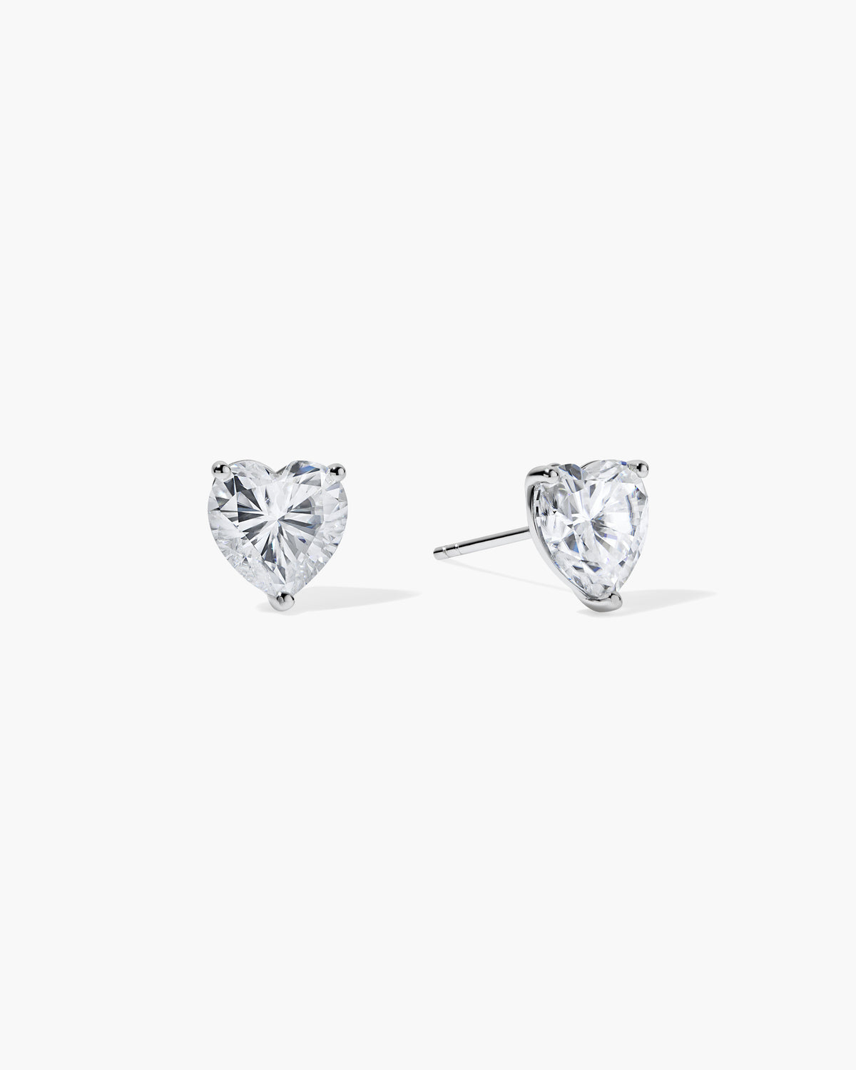 Jane Everyday™ Heart Comfort Studs™