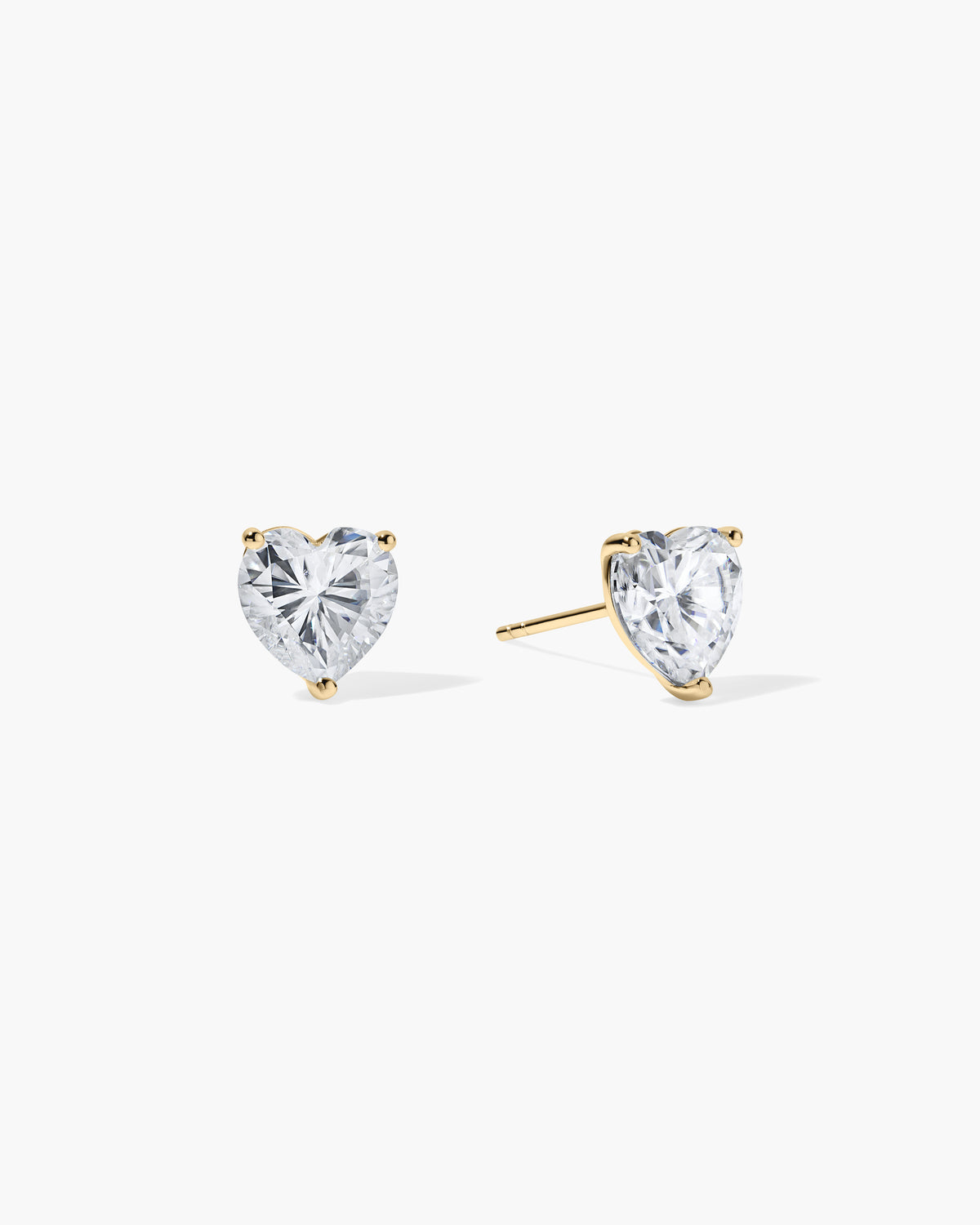 Jane Everyday™ Heart Comfort Studs™