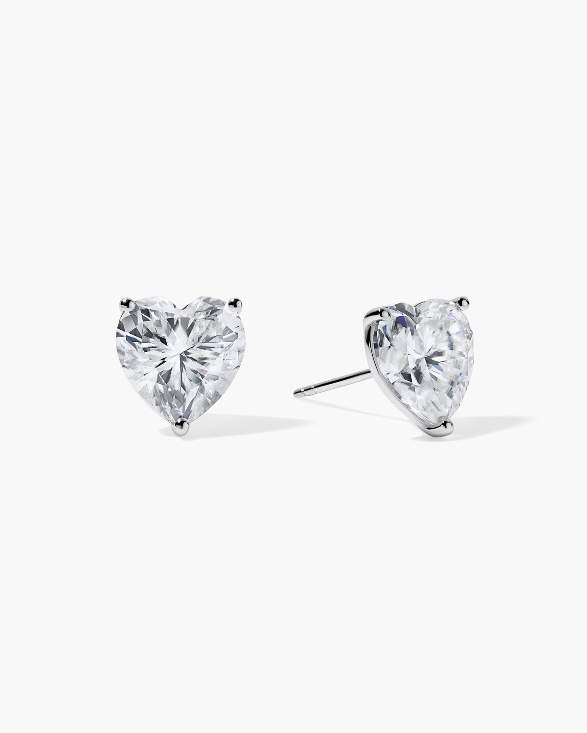 Jane Everyday™ Heart Comfort Studs™