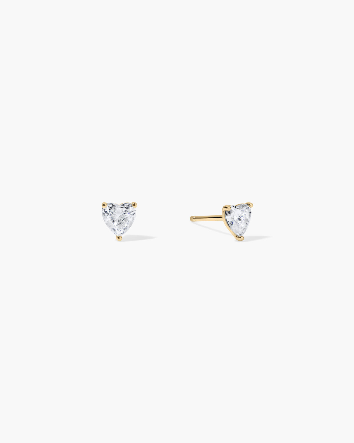 Jane Everyday™ Heart Comfort Studs™