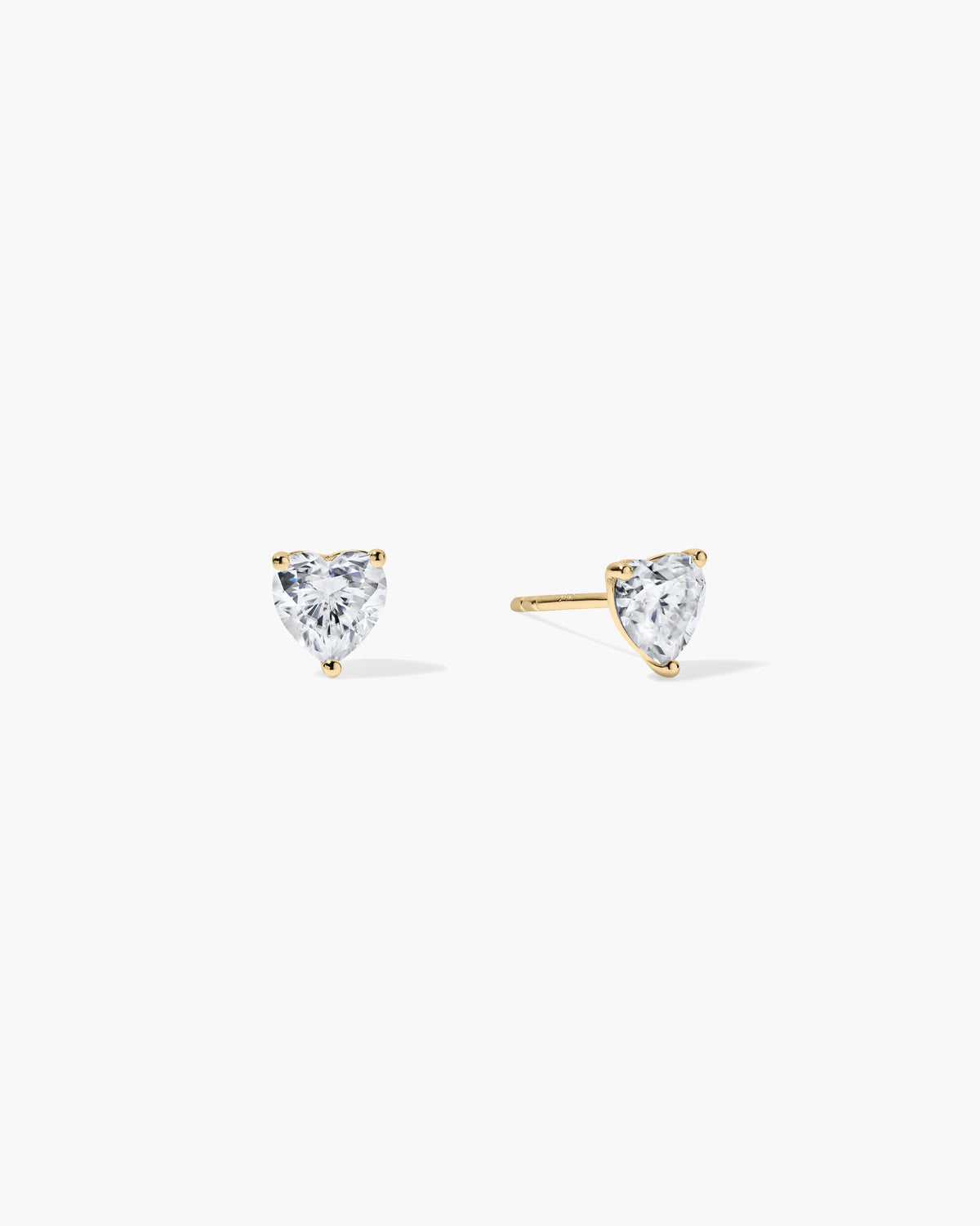 Jane Everyday™ Heart Comfort Studs™