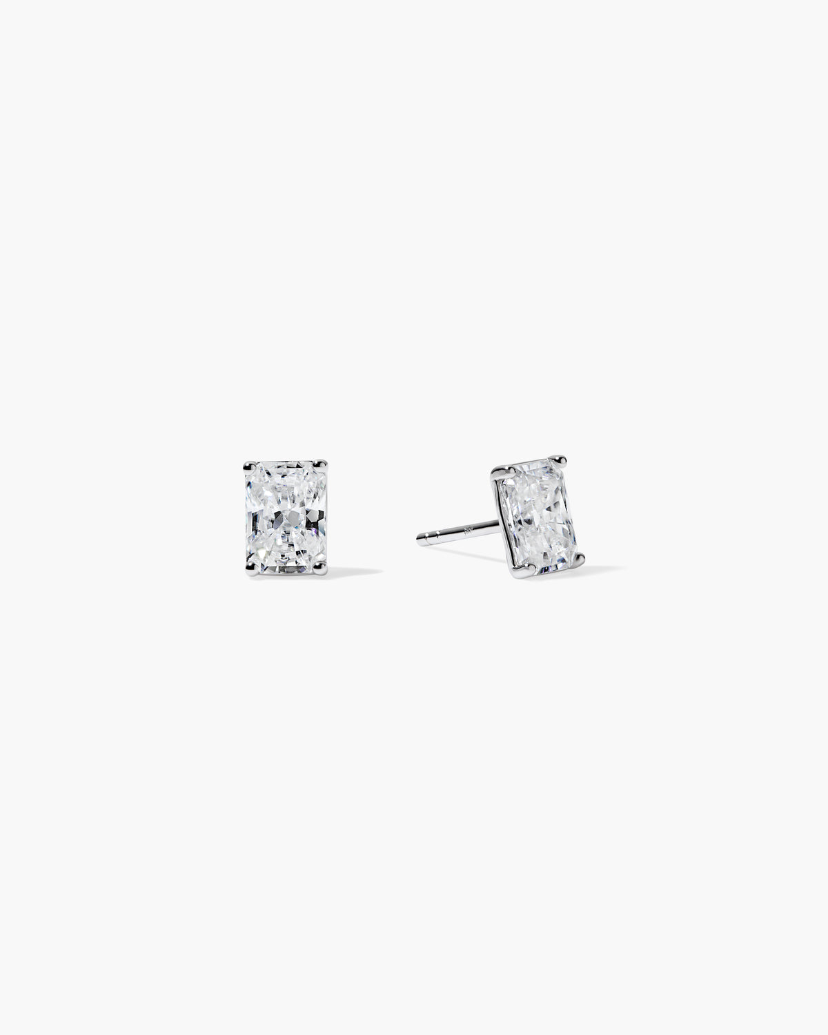 Jane Everyday™ Radiant Comfort Studs™