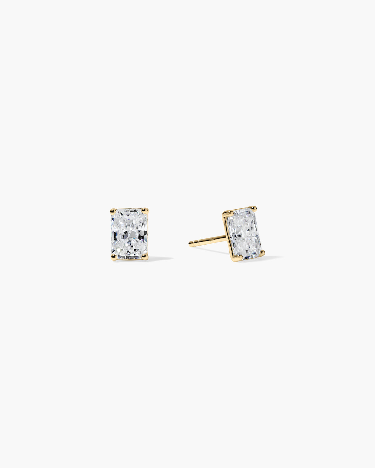 Jane Everyday™ Radiant Comfort Studs™