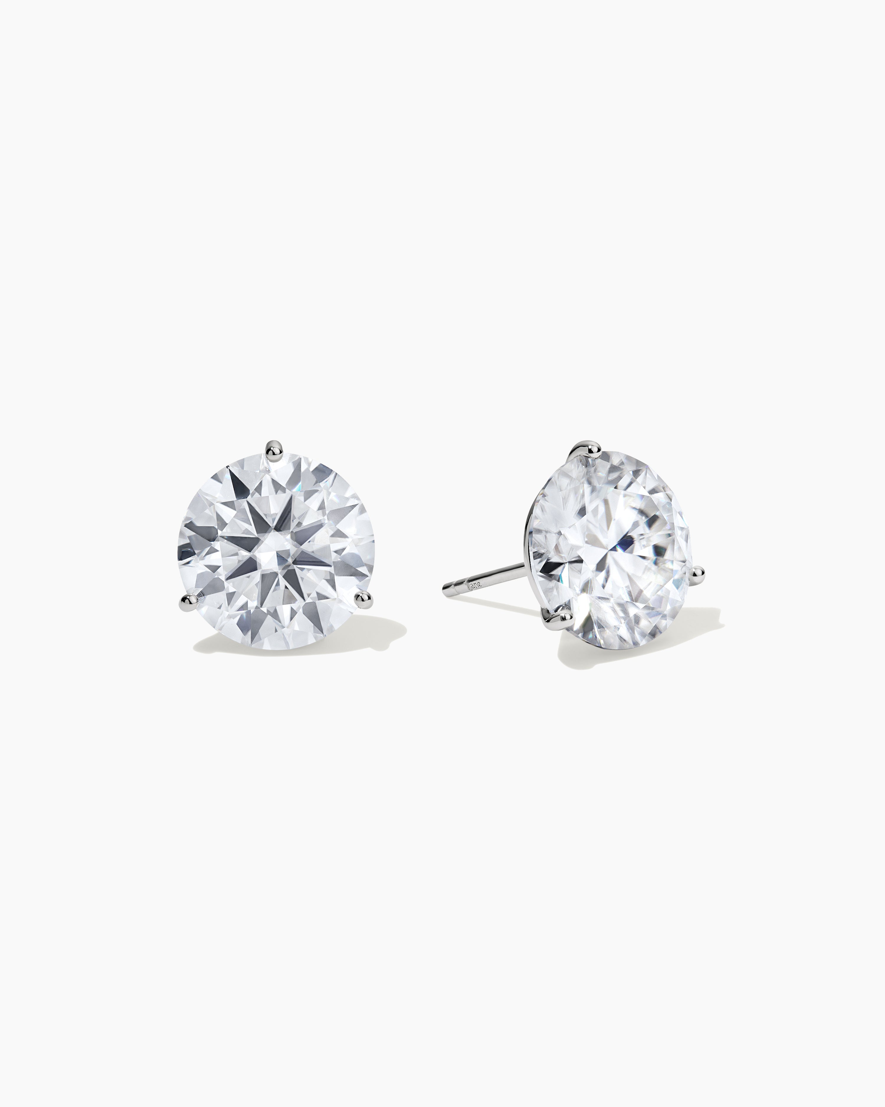 Jane Everyday™ Icon Comfort Studs™