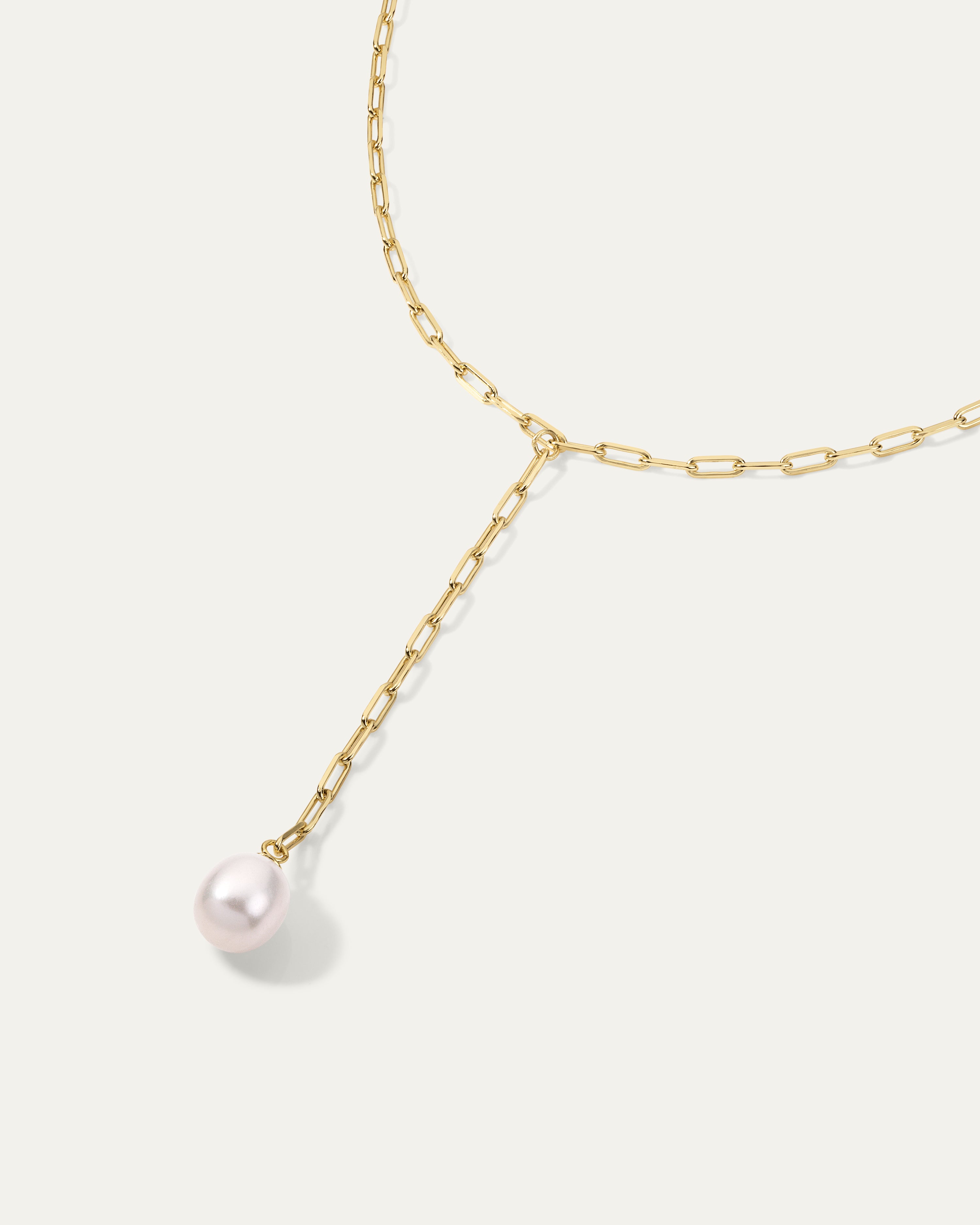 The Everyday Pearl Lariat Necklace